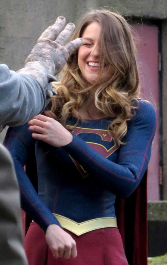 Supergirl Melissa Benoist Filming Swamp Monster