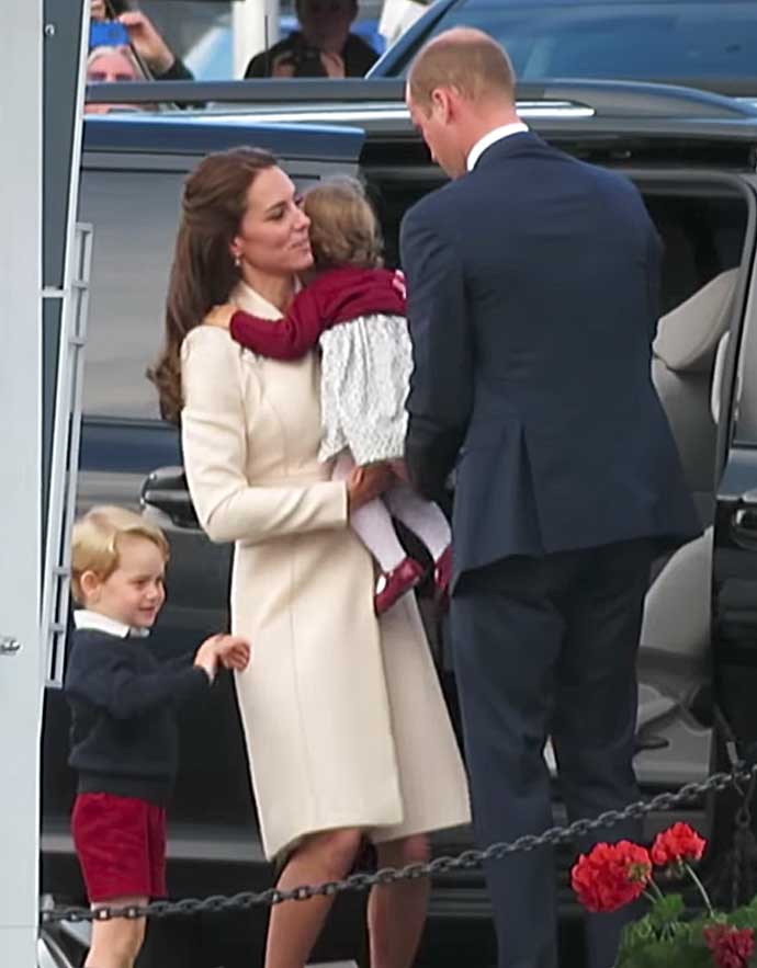 Prince William Dad Kate Middleton Minivan Helping Kids Normal Family