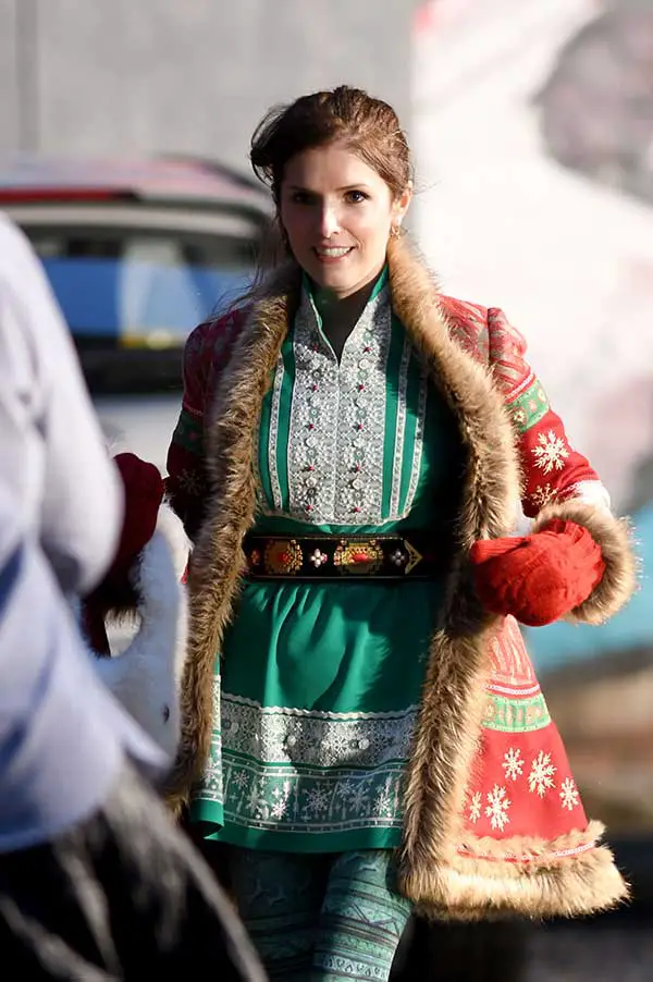 Anna Kendrick Keeps Warm on Set of Disney Movie Nicole © Atlantic Images