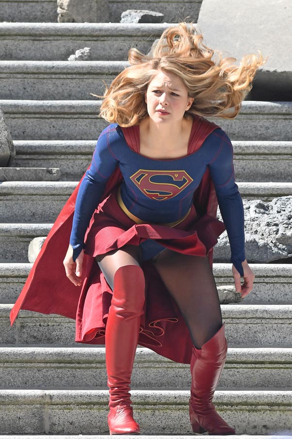 Melissa Benoist Suffers A Supergirl Costume Malfunction Fighting The  Elements ? • Celebrity WotNot