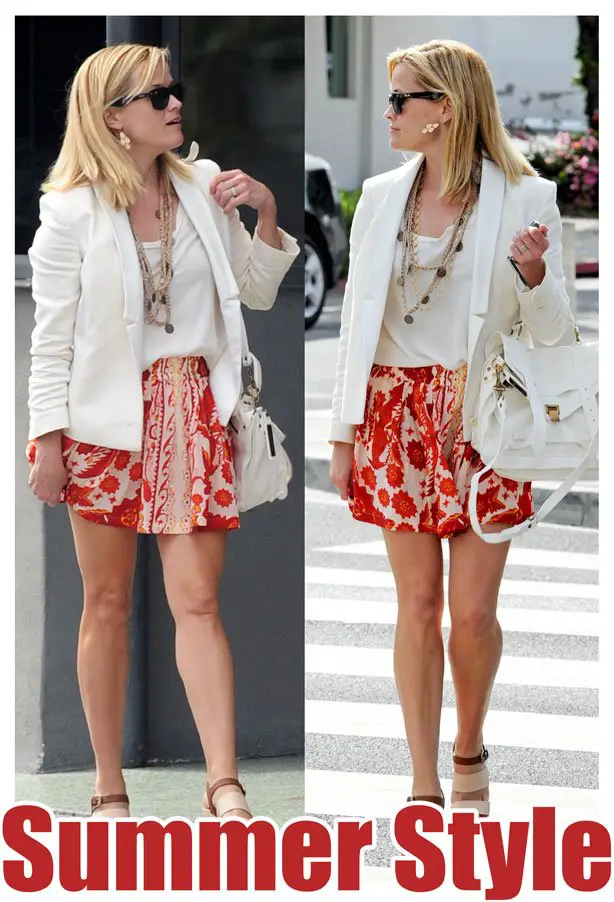 Reese Witherspoon Shows Off Legs In A Very Short Stylish Summer