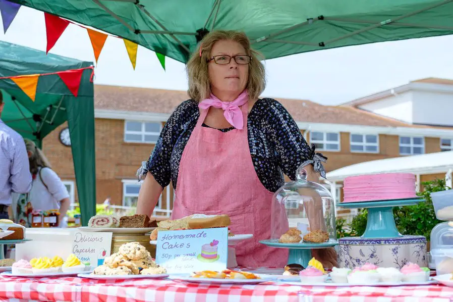 Jennifer Saunders plays the well-meaning home economics teacher Maureen and wore a "Fat Suit" for her role! Picture courtesy of Disney / Image.net