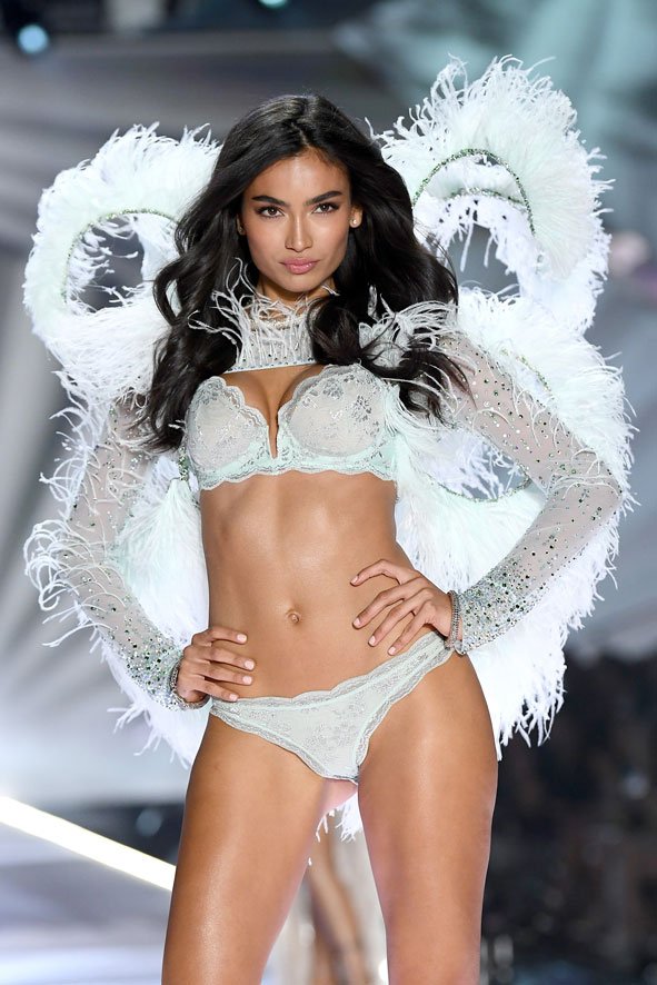 Victorias Secret Dream Angels Skirted Thong