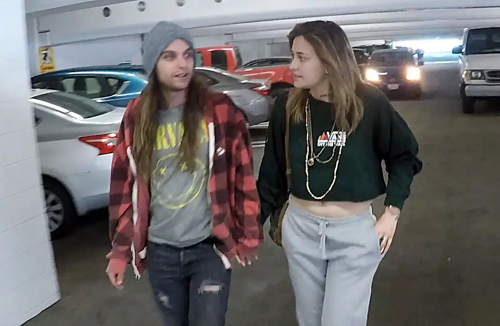 Paris Jackson's boyfriend Gabriel Glenn held hands with the actress and model at Universal CityWalk © The MEGA Agency / Atlantic Images