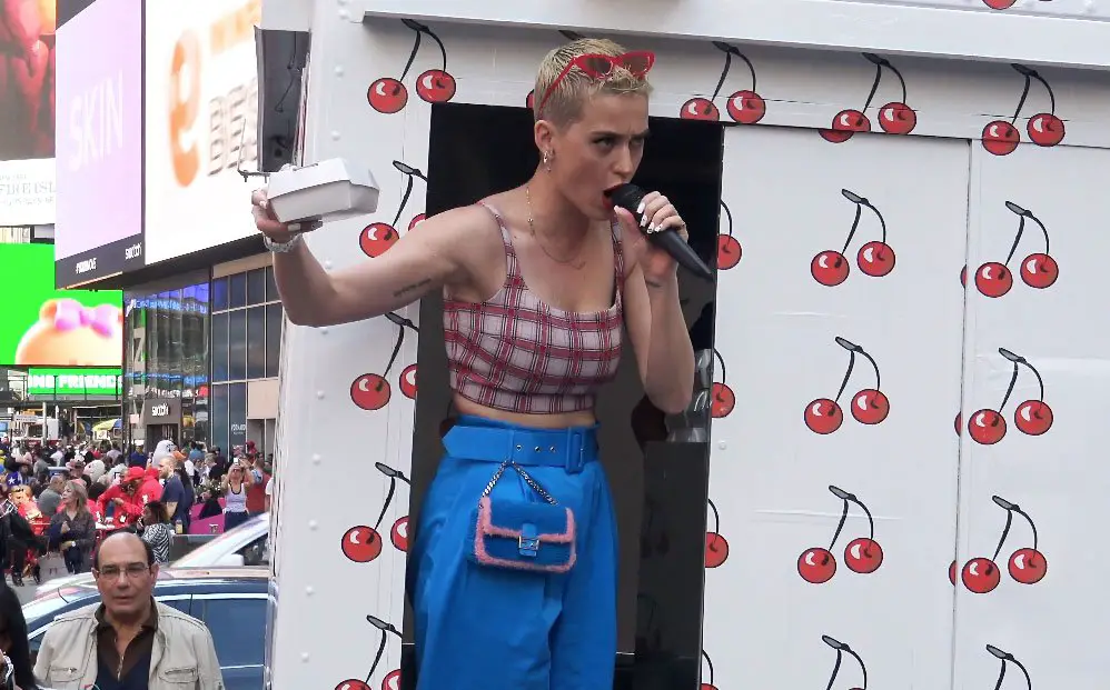 Katy Perry gave out the "World's Best Cherry Pie" in Times Square Manhattan, New York © The MEGA Agency