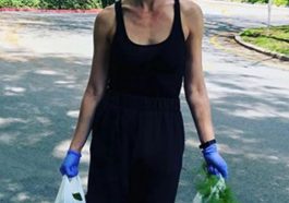 Gwyneth Paltrow wore a black mask as she went to her local farmers market during the Coronavirus