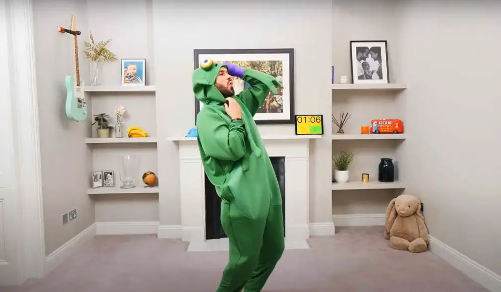 Hop on! Joe Wicks put himself through the paces as he made his "PE" class a bit more fun in a Frog costume! Photo courtesy of YouTube / The Body Coach TV