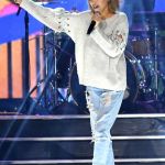 Grace VanderWaal rocked it in Vancouver, Canada as she performed at WE Day at Rogers Arena © Atlantic Images Grace Vanderwaal Hair Buns We Day Denim Jeans Fashion Ukulele Vancouver Canada